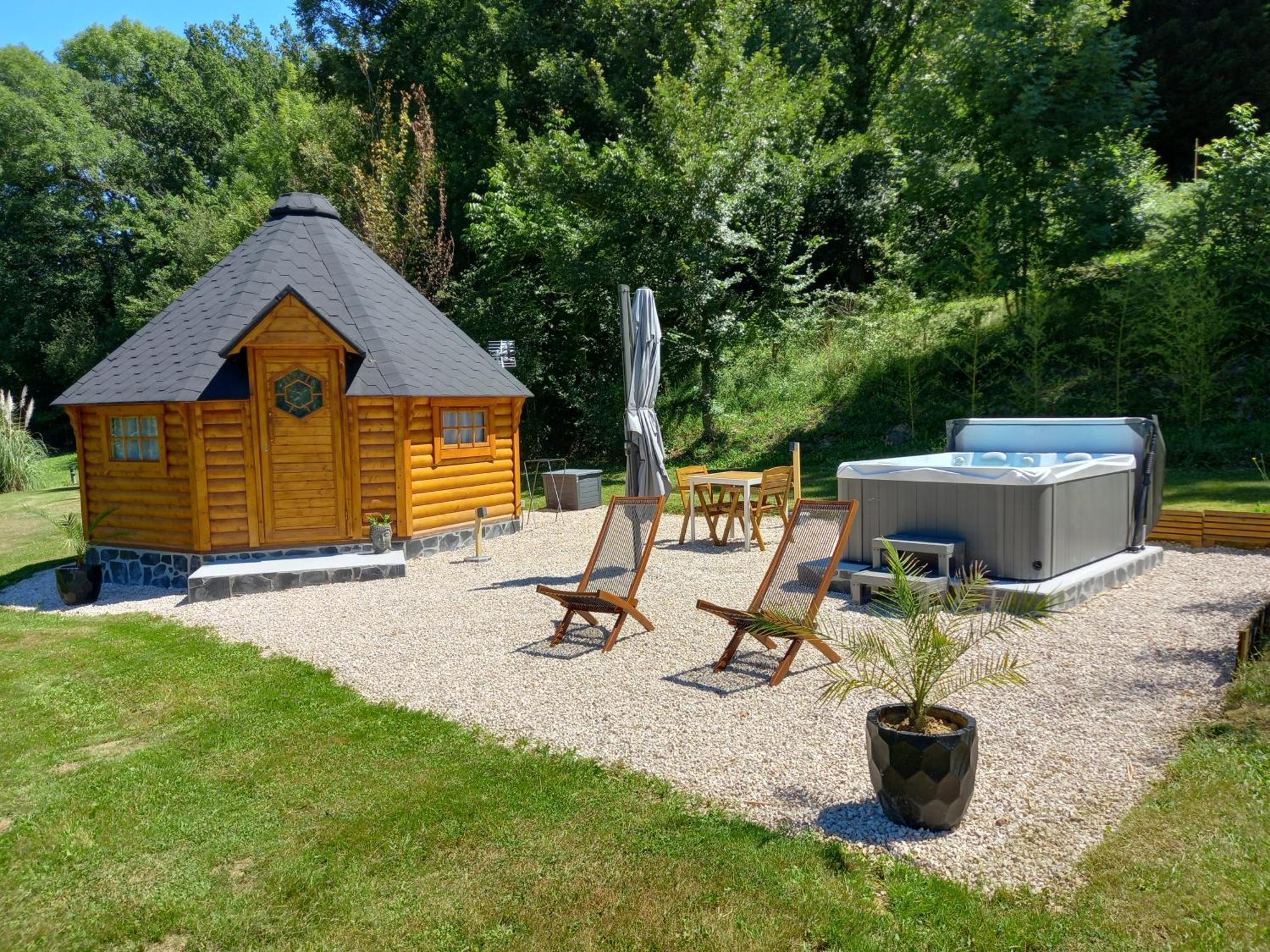 Campuzan L'Oasis Des Pyreneesヴィラ エクステリア 写真